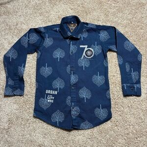 BOYS SHIRT Collared Full Hands Size 6 Yrs Color Blue With White Print Pocket